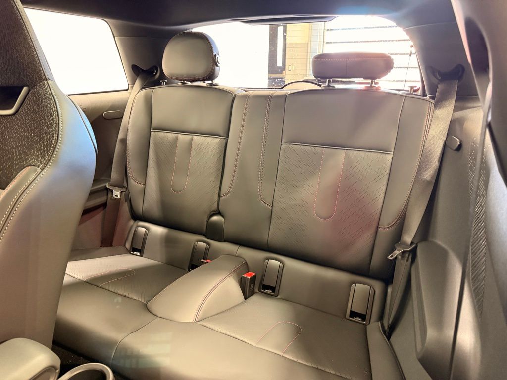 Thumbnail: 2026 MINI Cooper - 19