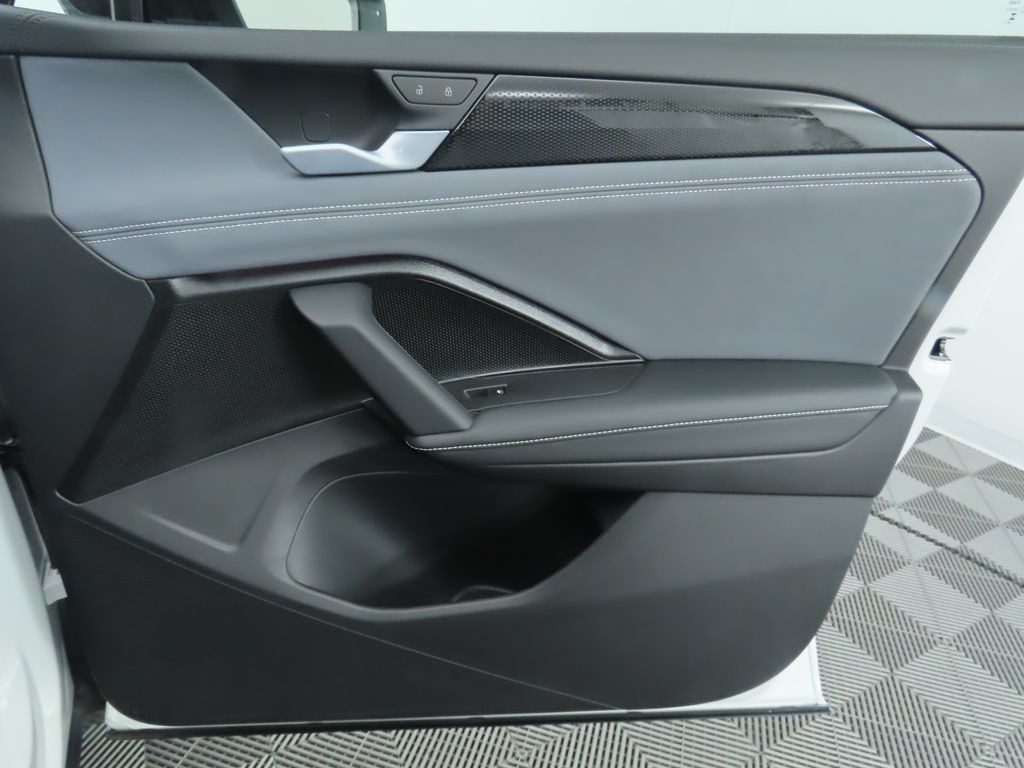 Thumbnail: 2025 Volkswagen Tiguan - 26
