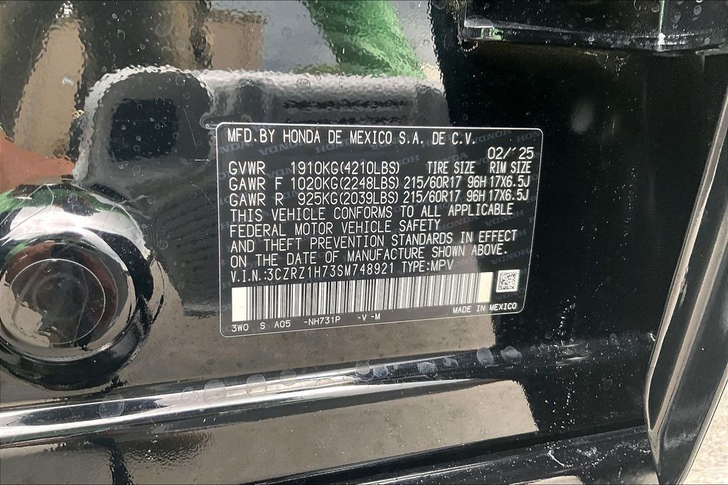 2025 Honda HR-V EX-L - Photo 18