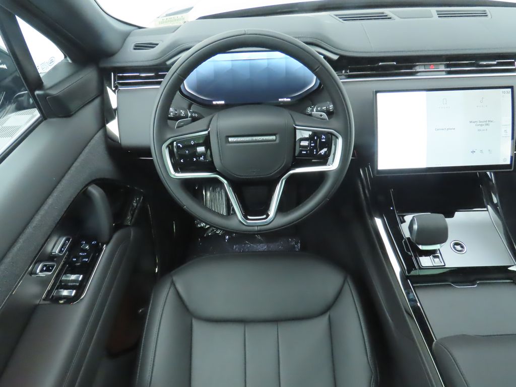 Thumbnail: 2025 Land Rover Range Rover Sport - 11