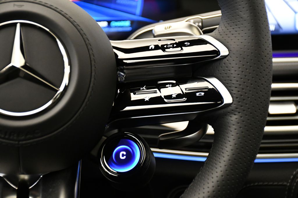 Thumbnail: 2026 Mercedes-Benz GLE - 24