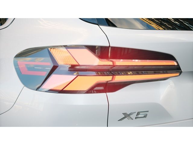 Thumbnail: 2026 BMW X5 - 8