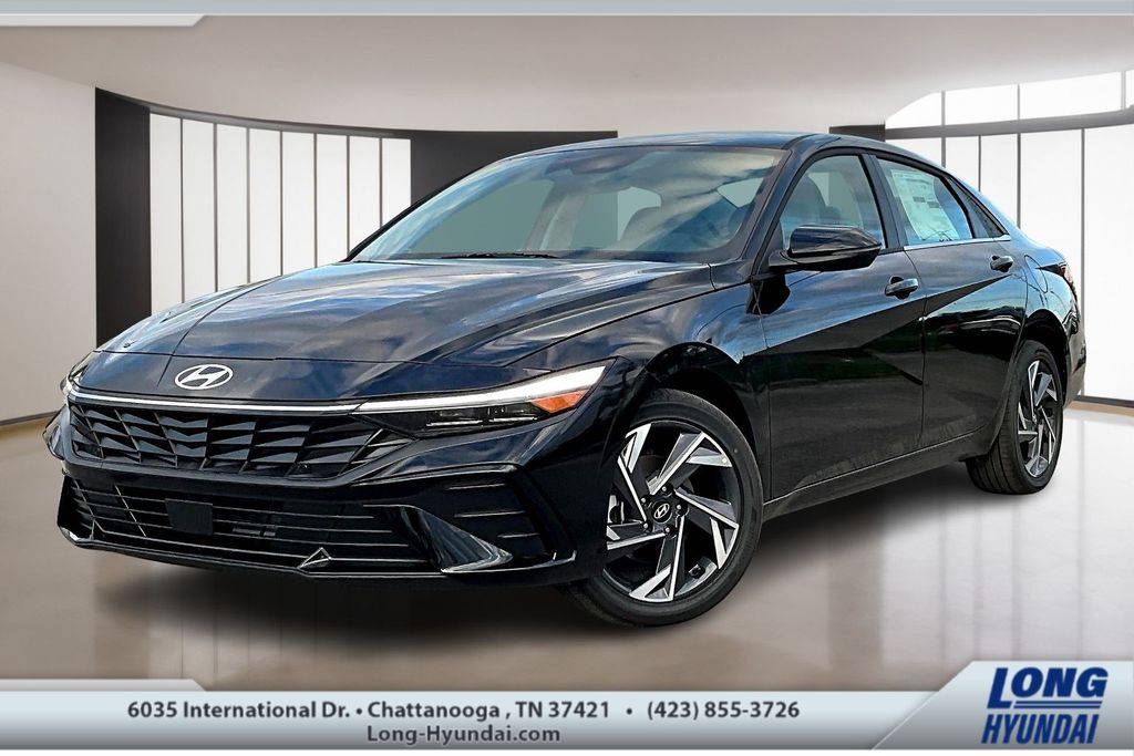 2025 Hyundai Elantra 