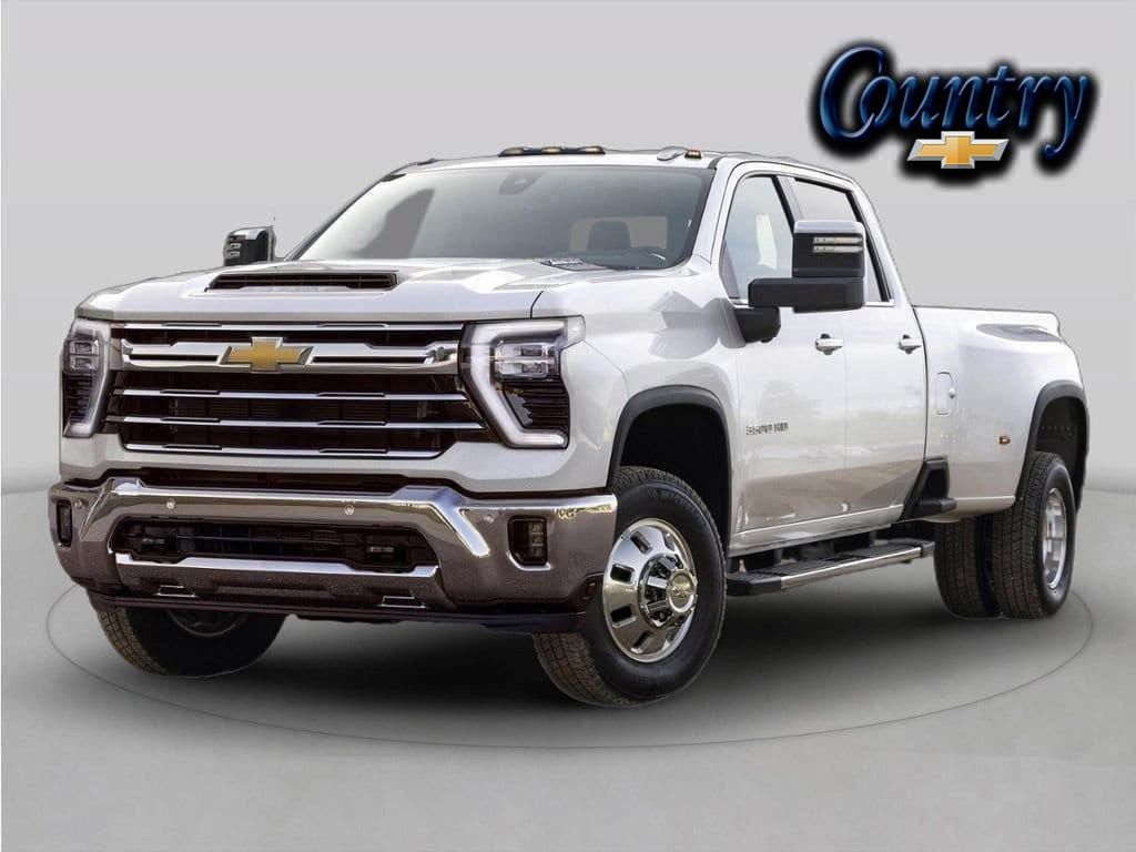 Summit White 2026 Chevrolet Silverado 3500HD Pickup Truck Four-Wheel Drive Automatic