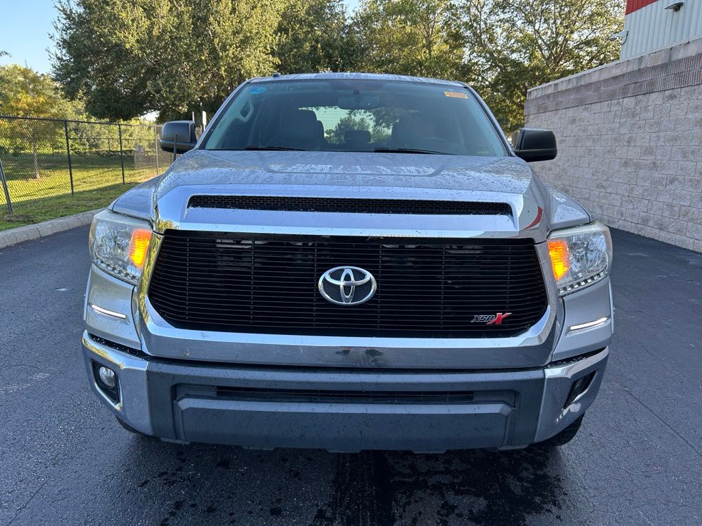 Thumbnail: 2016 Toyota Tundra - 8