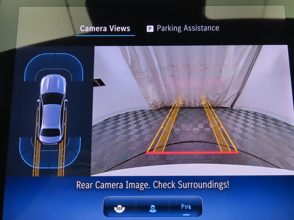 Thumbnail: 2025 Mercedes-Benz C-Class - 15