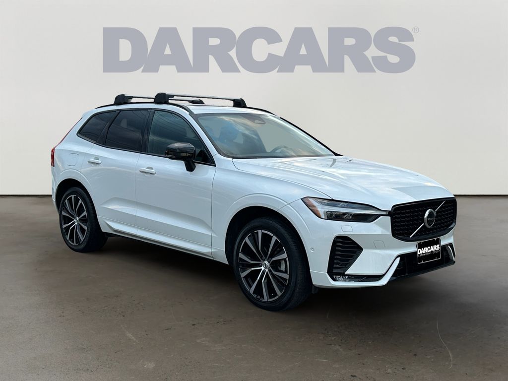 2023 Volvo XC60 B5 Plus Dark Theme AWD
