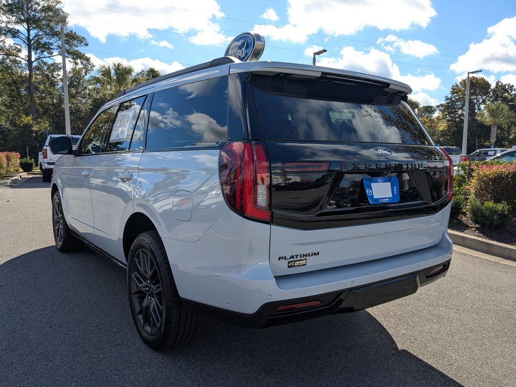 2025 Ford Expedition Platinum