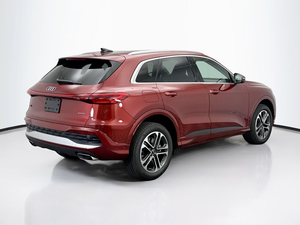 Thumbnail: 2025 Audi Q5 - 5