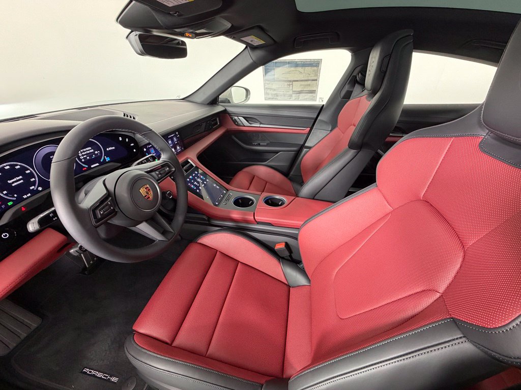 Thumbnail: 2026 Porsche Taycan - 4