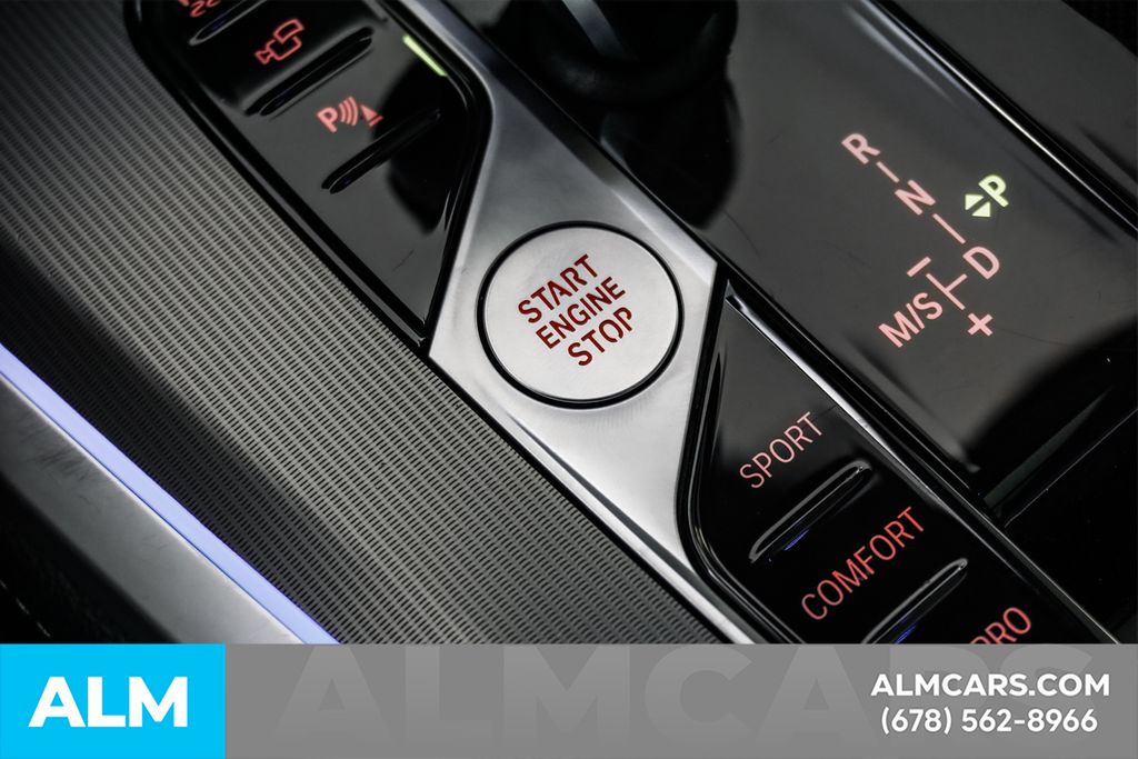Used 2022 Blue BMW xDrive40i image 31