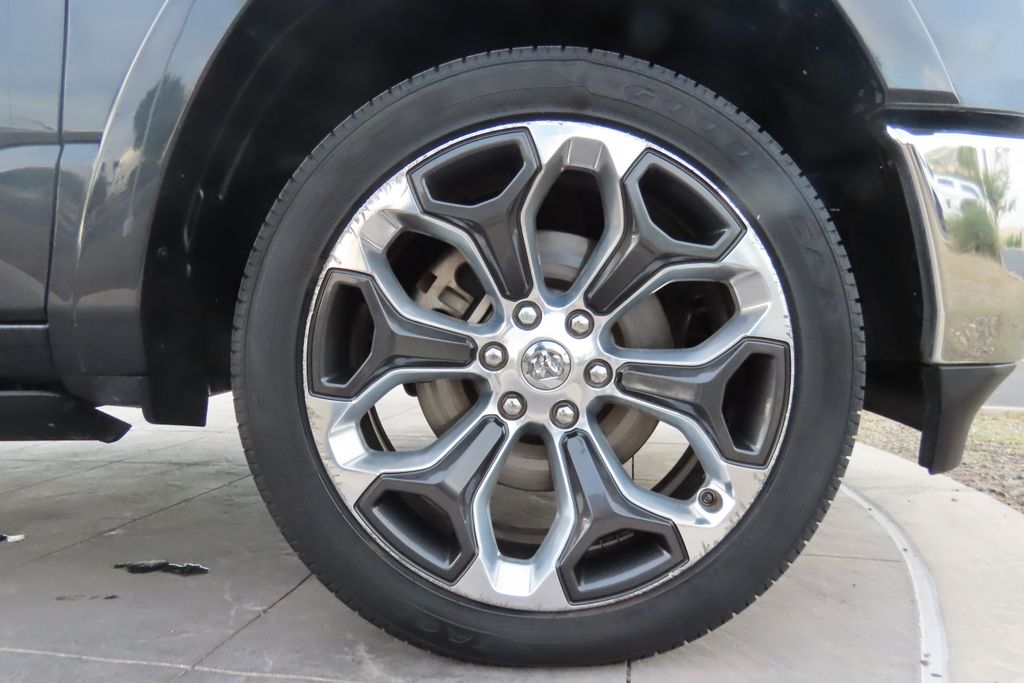 Thumbnail: 2019 RAM 1500 - 29