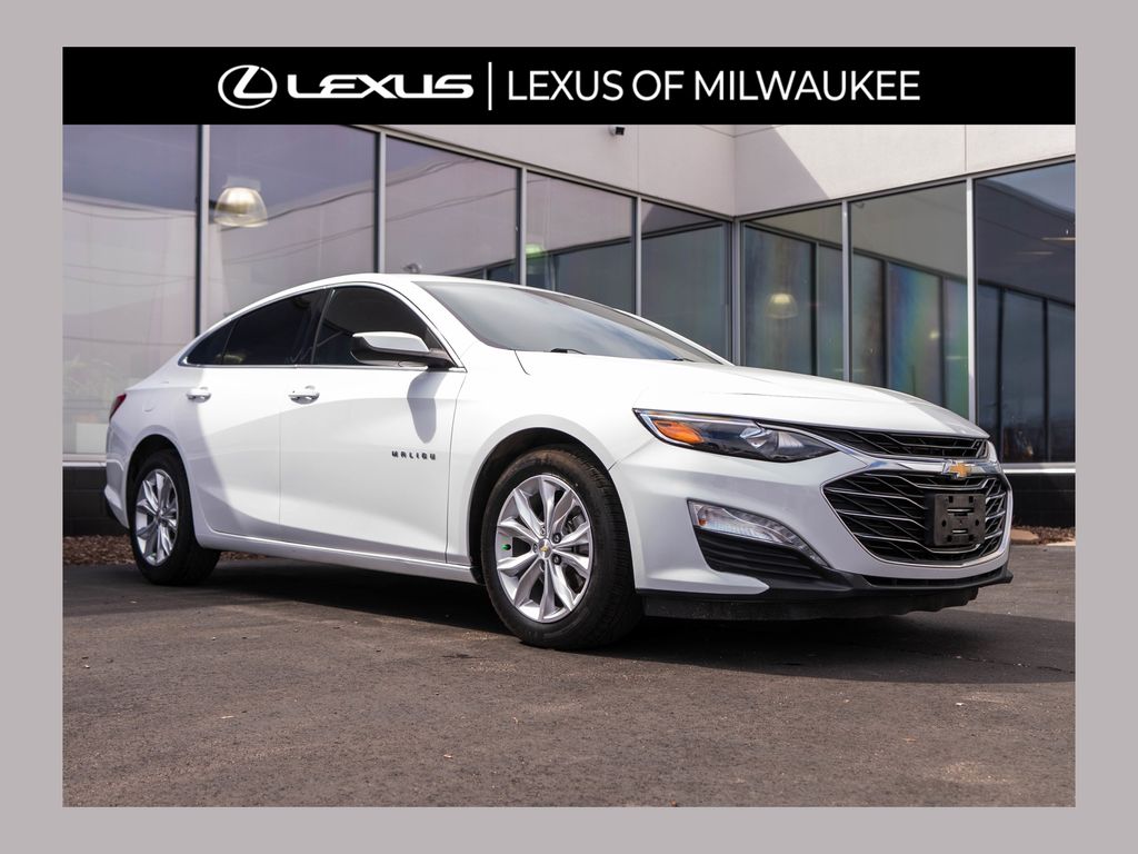 Summit White 2022 Chevrolet Malibu LT FWD Sedan Front-Wheel Drive Continuously Variable Transmission