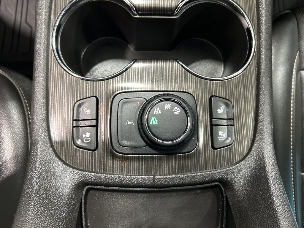 used 2022 GMC Acadia car, priced at $28,976