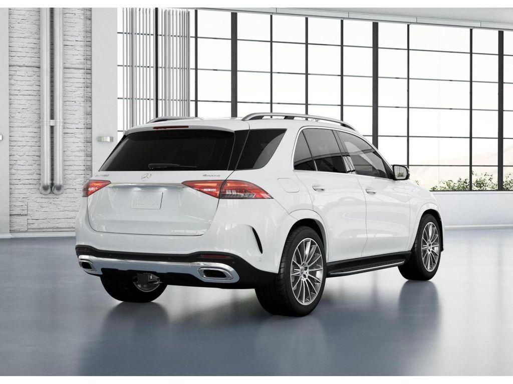 Thumbnail: 2026 Mercedes-Benz GLE - 22