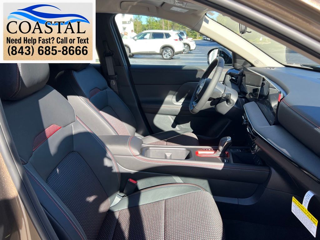 2026 Nissan Kicks SR Brown at Lugoff Nissan