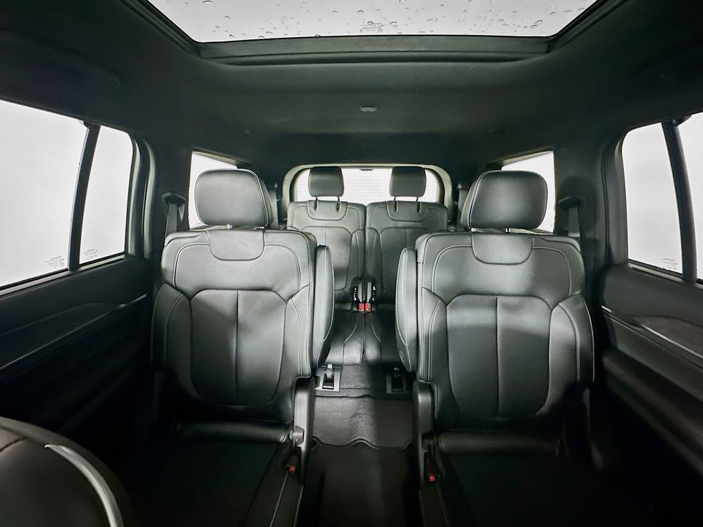 New 2025 Silver Jeep Overland image 10