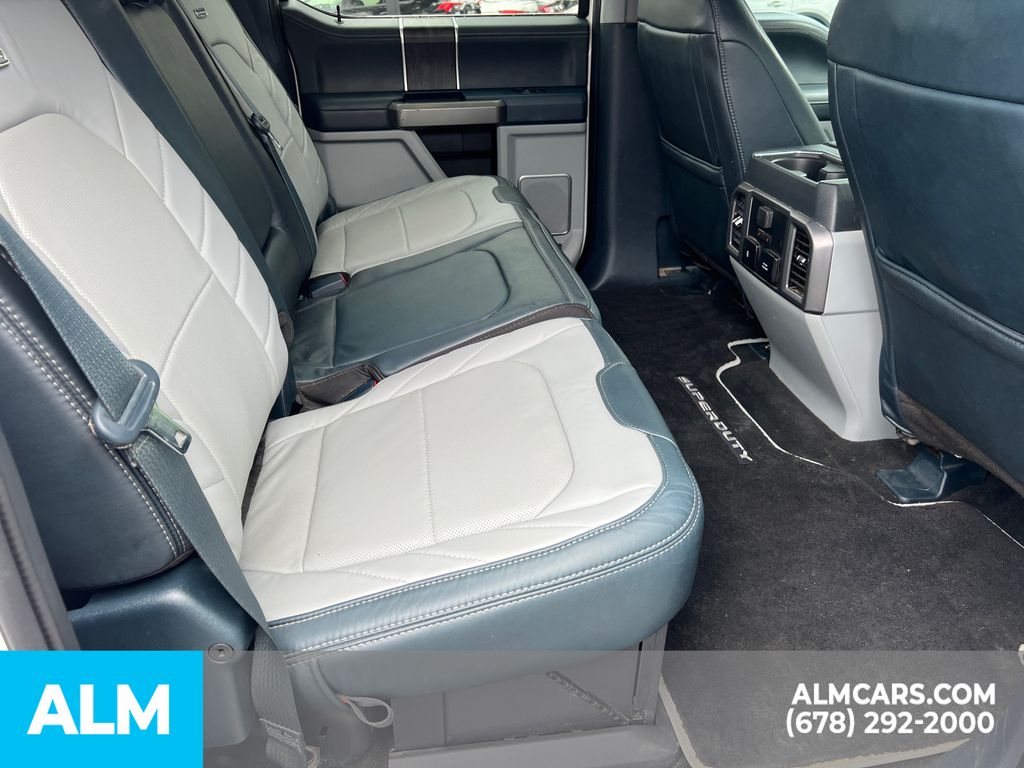 Used 2022 White Ford Limited image 19