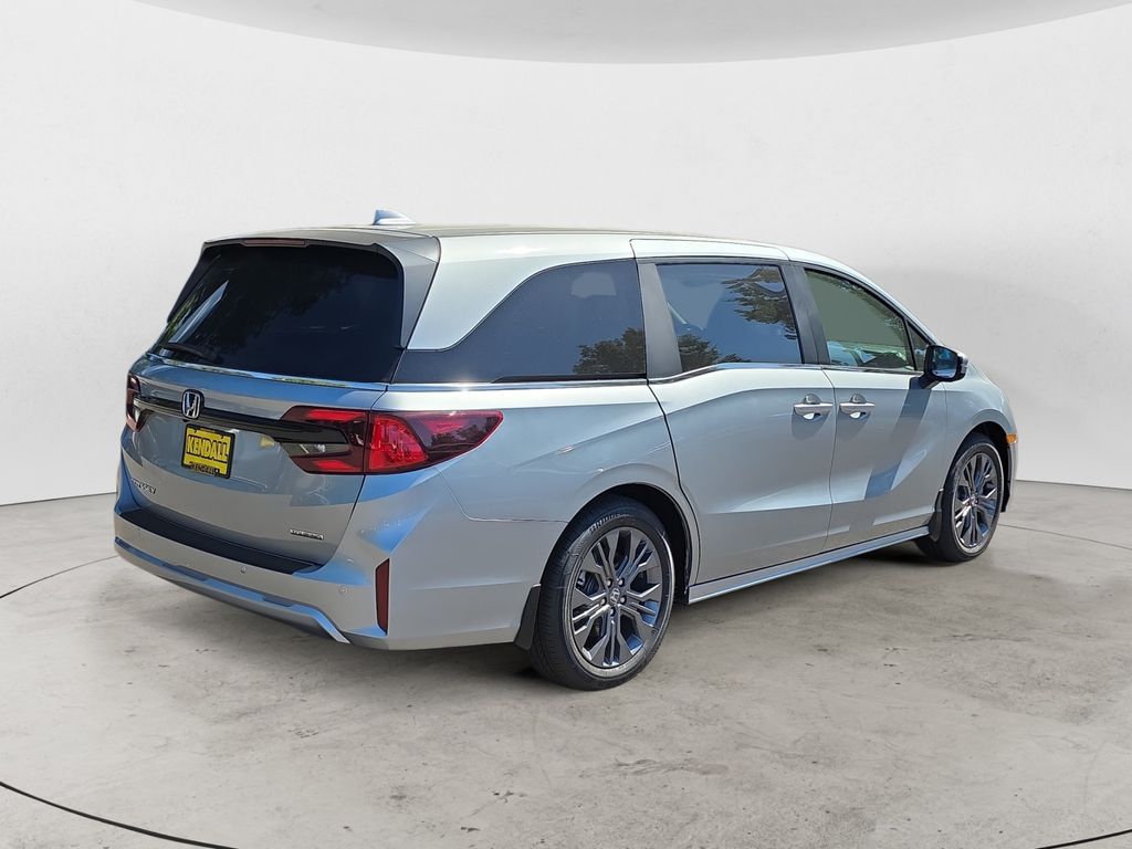 New 2026 Silver Honda Touring image 5