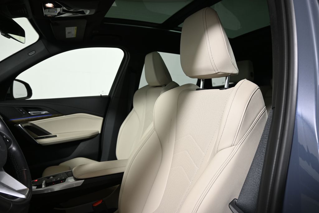 Thumbnail: 2023 BMW X1 - 5