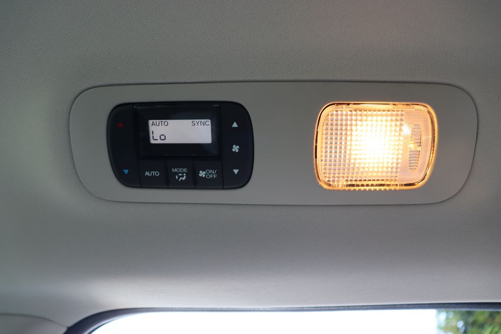 Thumbnail: 2026 Honda Odyssey - 16