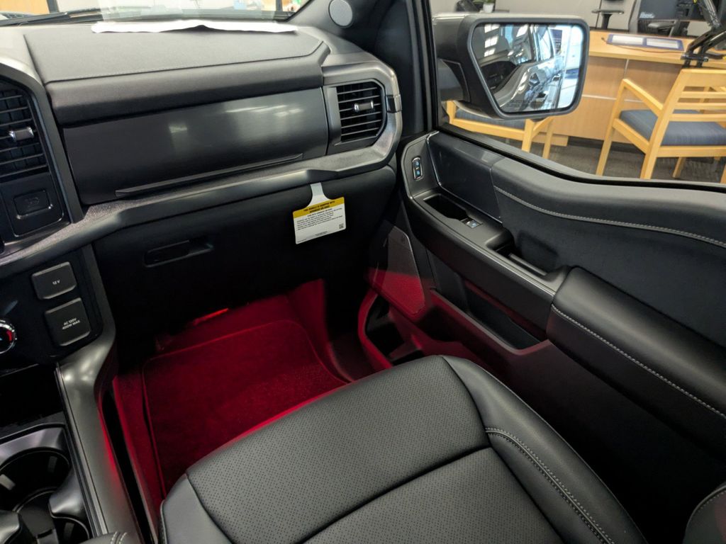 2025 Ford F-150 Black Widow