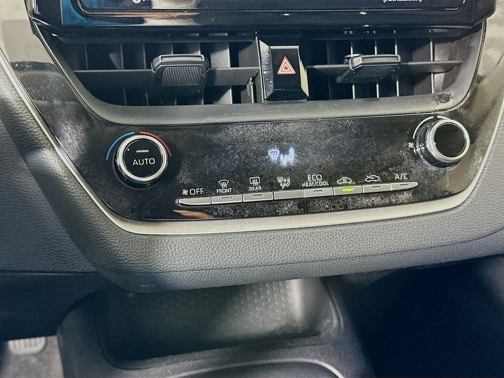 Thumbnail: 2022 Toyota Corolla - 15