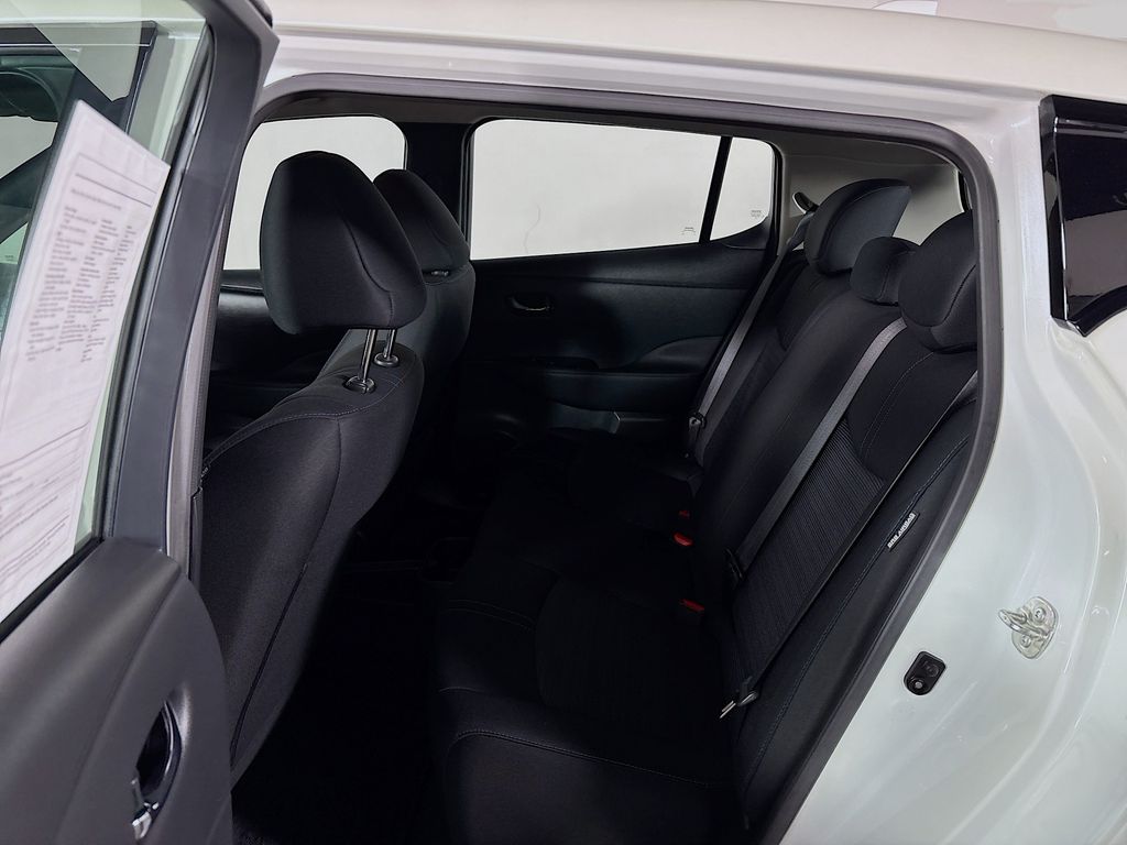2024 Nissan Leaf SV Plus