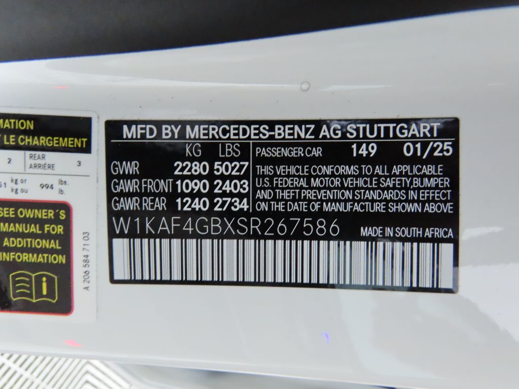 2025 Mercedes-Benz C-Class C 300 32