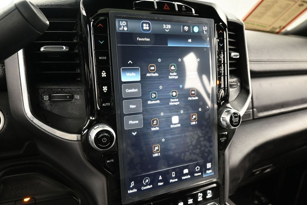 Used 2024 Diamond Black Crystal Pearlcoat Ram Laramie image 20