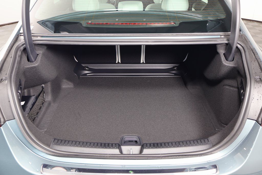 Thumbnail: 2026 Mercedes-Benz E-Class - 8