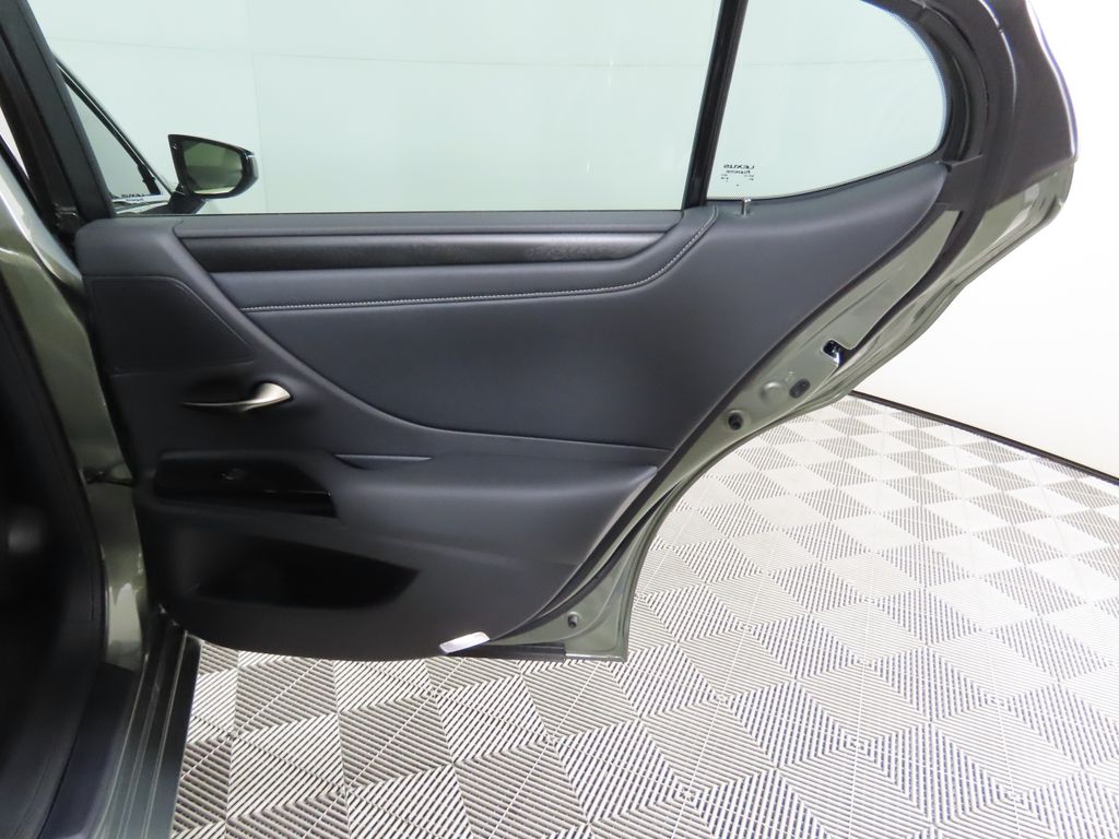 2025 Lexus ES Hybrid 300h 28
