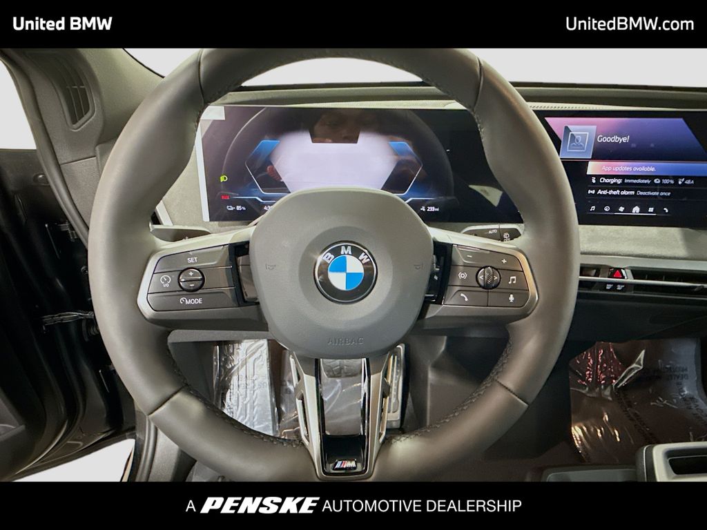 Thumbnail: 2026 BMW iX - 6