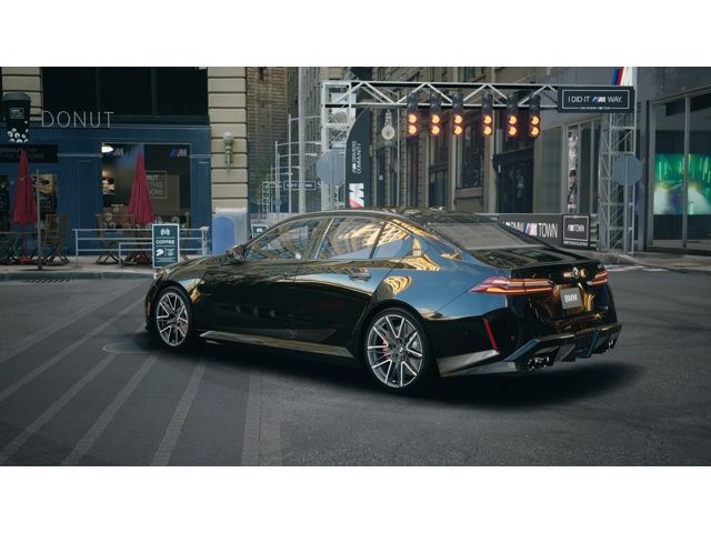 Thumbnail: 2026 BMW M5 - 2