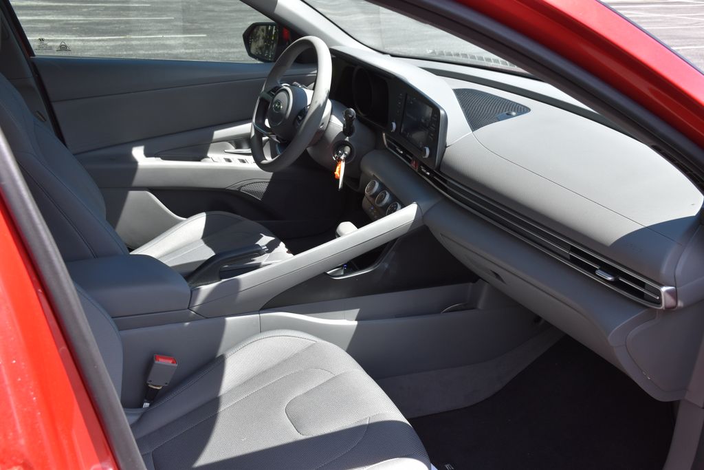 Thumbnail: 2023 Hyundai Elantra - 29
