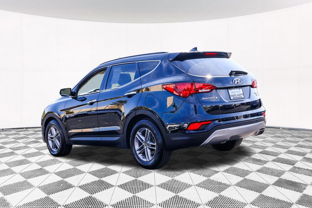 2017 Hyundai Santa Fe Sport 2.4 Base 11