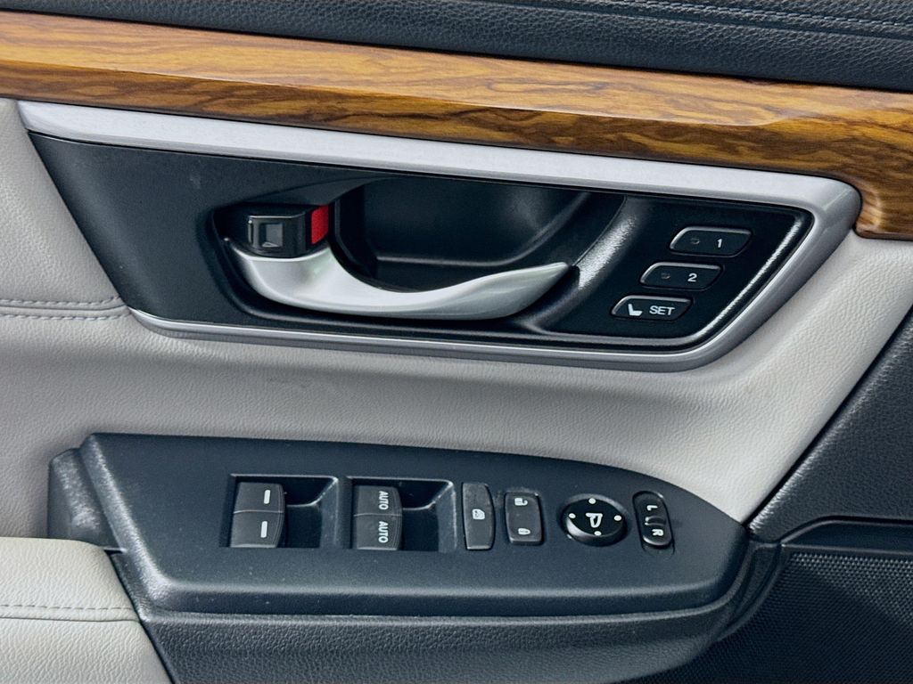 Used Car 2017 Honda Cr-v  Touring For Sale Under $20,000 In Austin, Texas