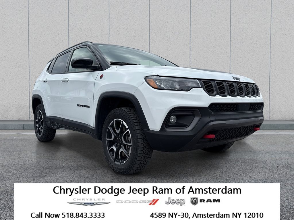 Bright White Clearcoat 2025 Jeep Compass Trailhawk 4WD SUV / Crossover Four-Wheel Drive 8-Speed Automatic
