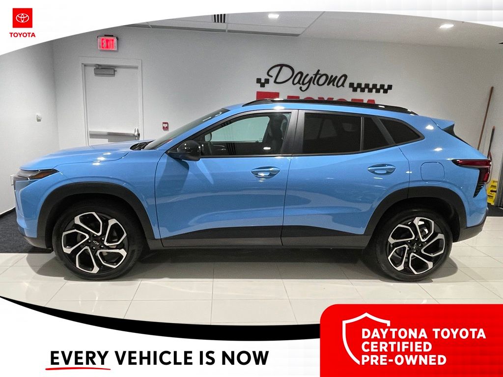 Used 2024 Chevrolet Trax SUV
