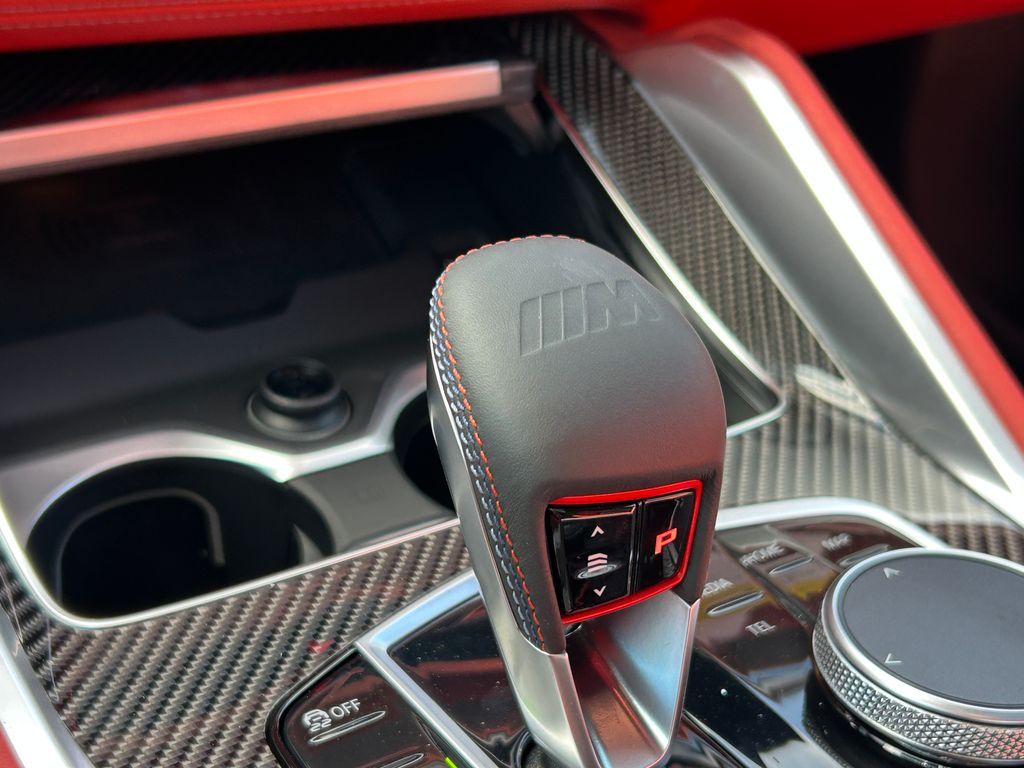 2025 BMW X6 M 29