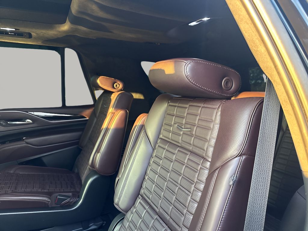 Used Car 2021 Cadillac Escalade  Sport Platinum For Sale Under $70,000 In Austin, Texas