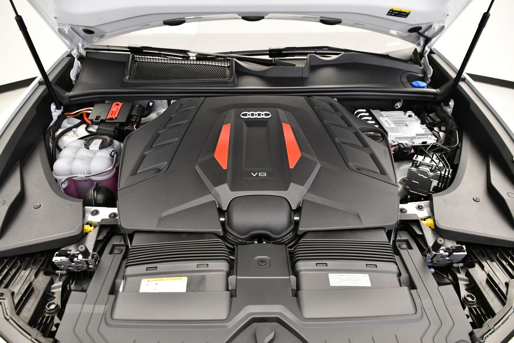 Thumbnail: 2026 Audi SQ8 - 10