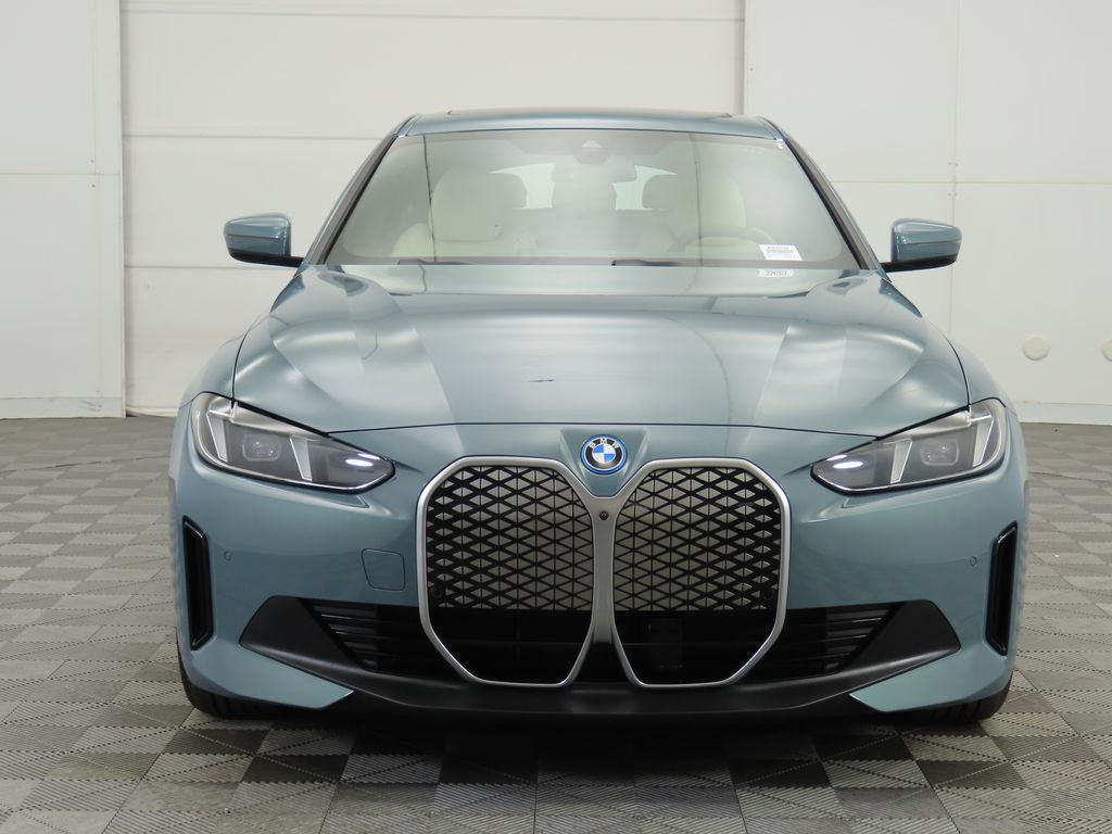 2025 BMW i4 eDrive40 2