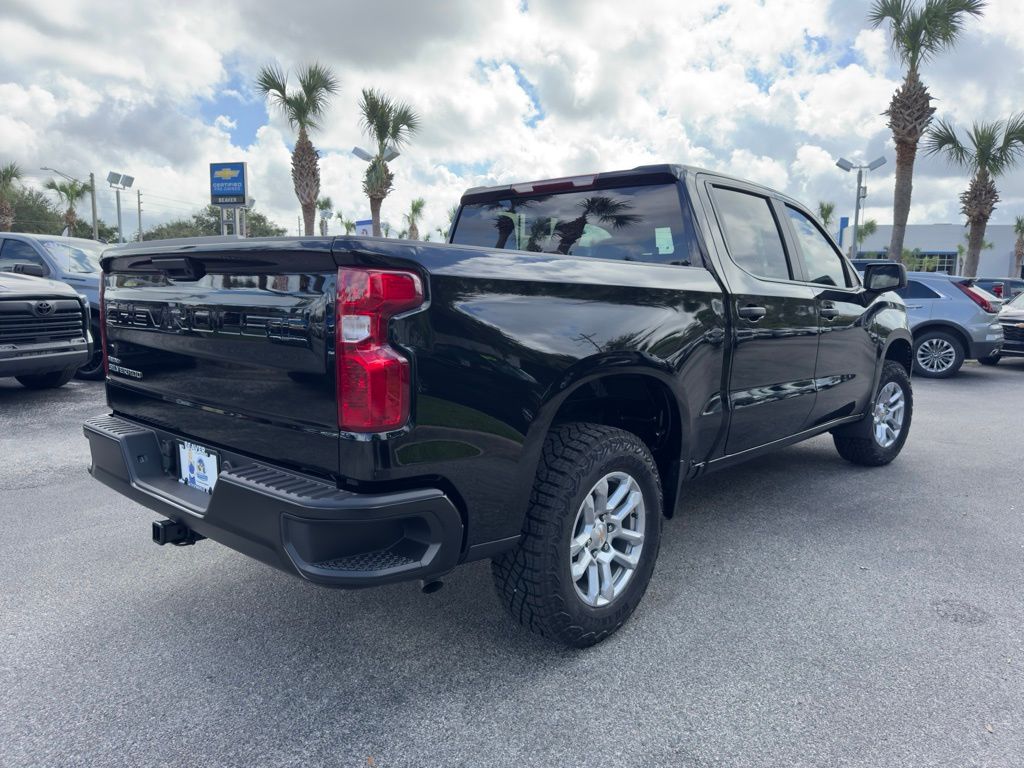 2025 Chevrolet Silverado 1500 WT 8