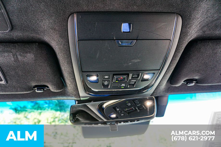 Used 2022 Black Lexus 500 Base image 34