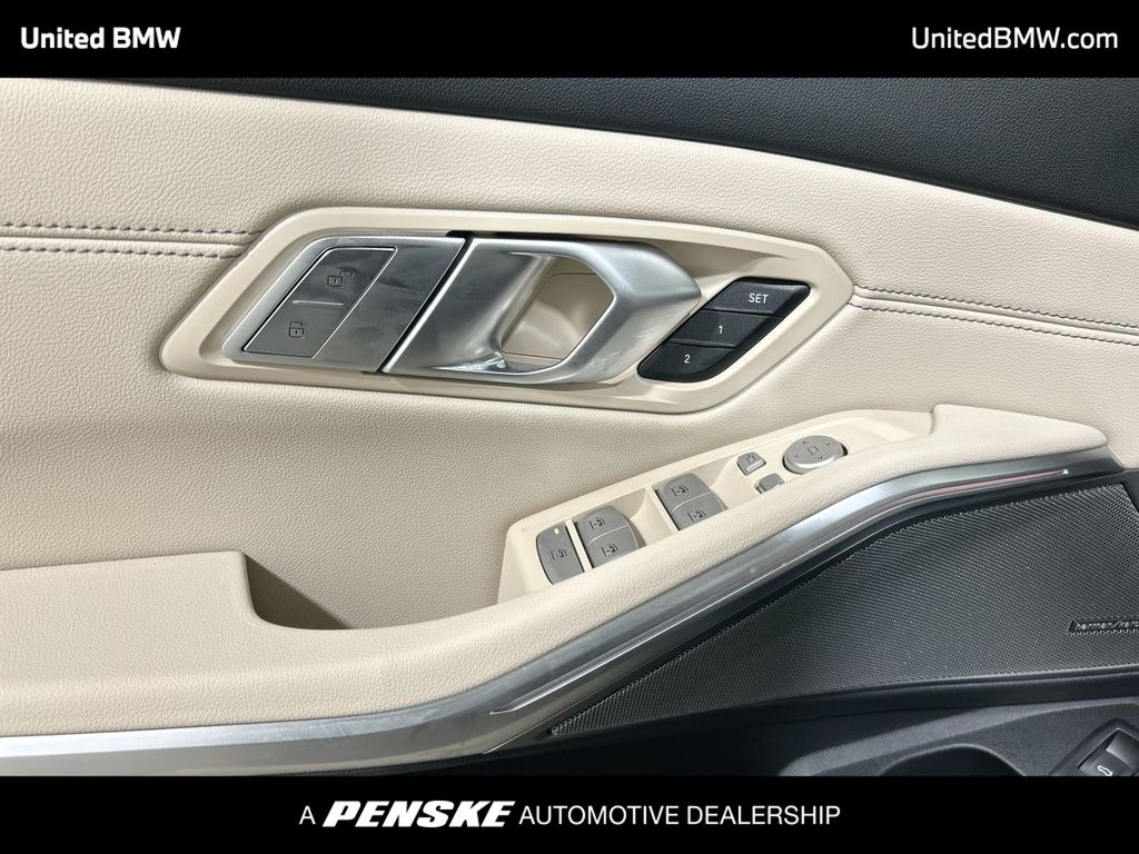 Thumbnail: 2026 BMW 3 Series - 11