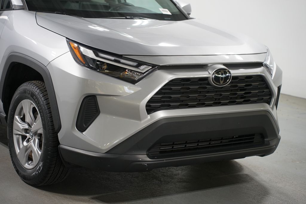 Thumbnail: 2023 Toyota RAV4 - 4