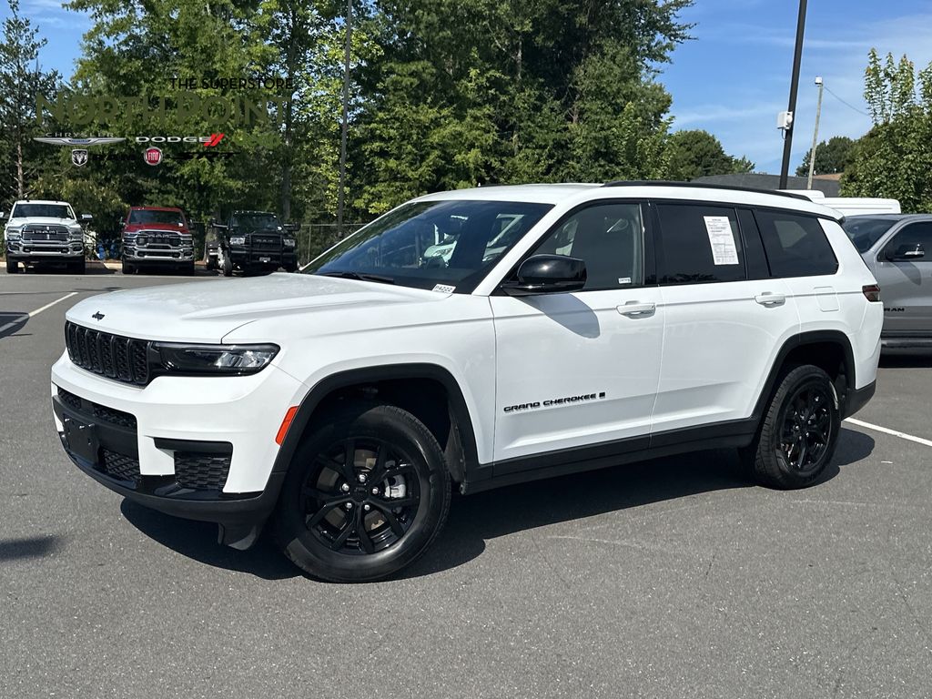 Bright White Clearcoat 2024 Jeep Grand Cherokee L SUV / Crossover Four-Wheel Drive 8-Speed Automatic