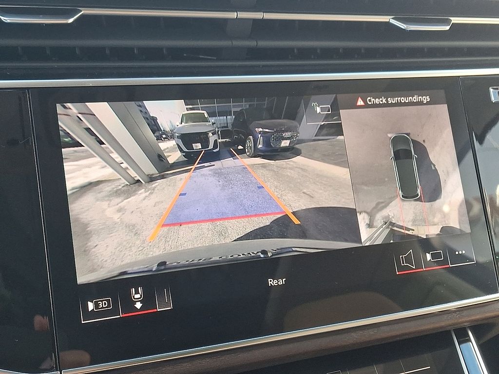 Thumbnail: 2026 Audi Q7 - 15