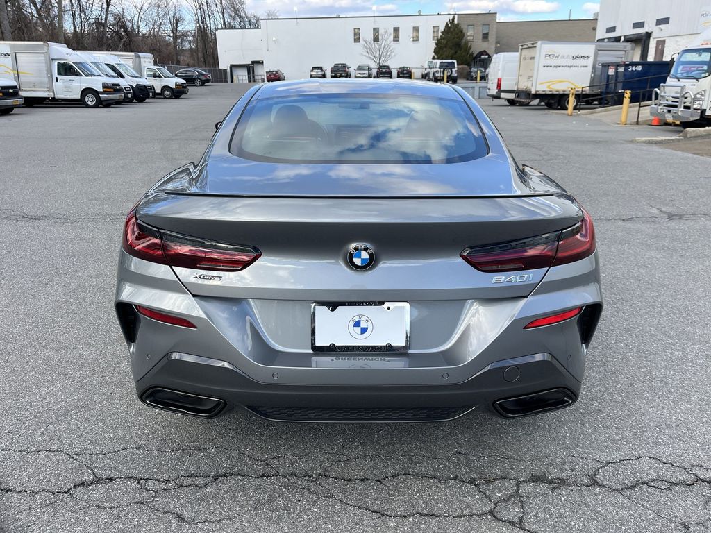 Thumbnail: 2023 BMW 8 Series - 23